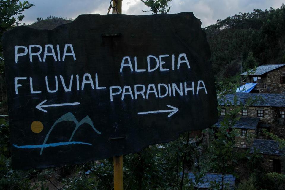 O Pardieiro - Casas Da Paradinha Buitenkant foto